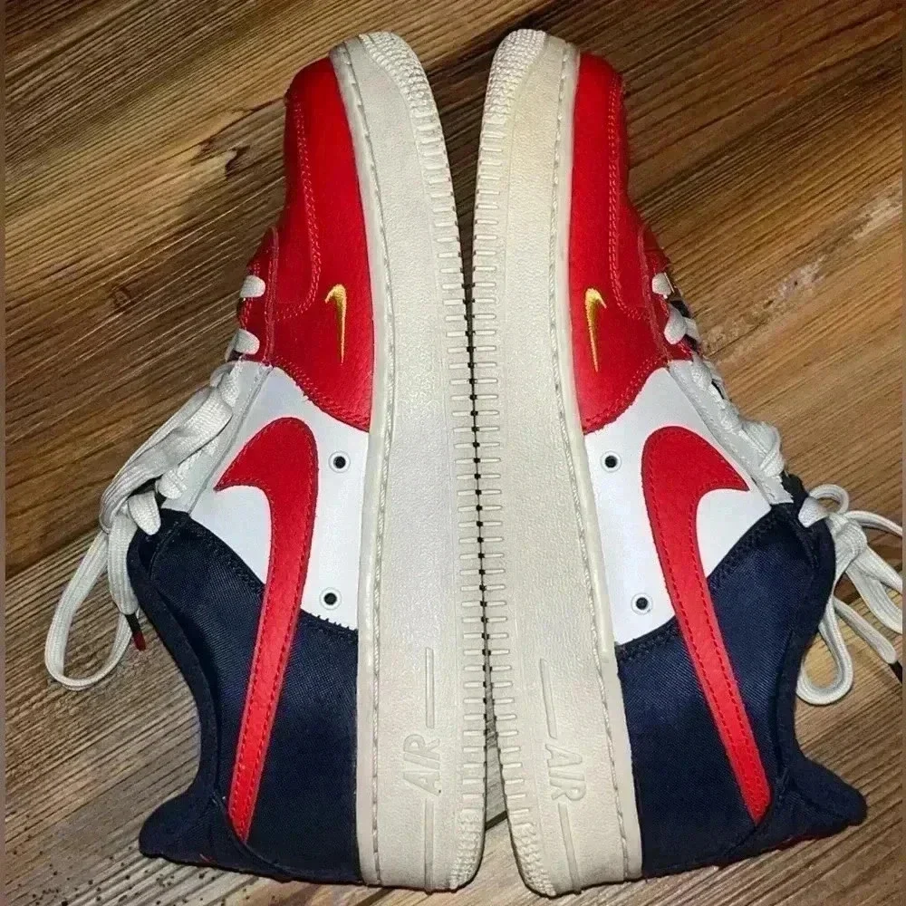 Nike Air Force 1 2017, Independence Day Obsidian White Red Size 5Y= Women’s 6.5 - Picture 5 of 8